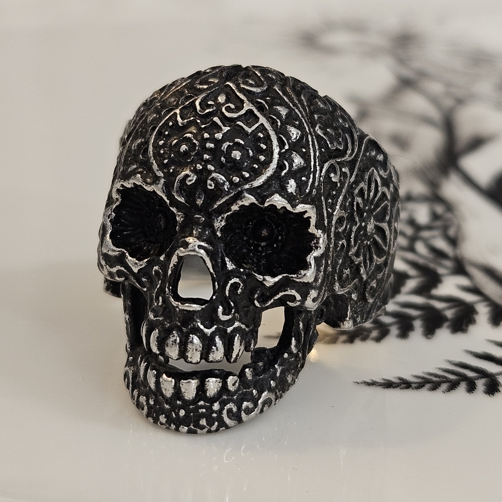 Sugar Skull Stainless Steel Ring Size 11 US Biker Gothic Skull Ring